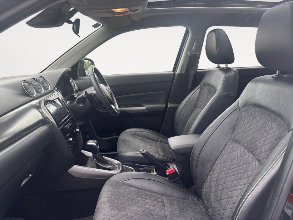 Suzuki Vitara 0.0 1.5 Full Hybrid SZ5 AGS SUV Hybrid Black