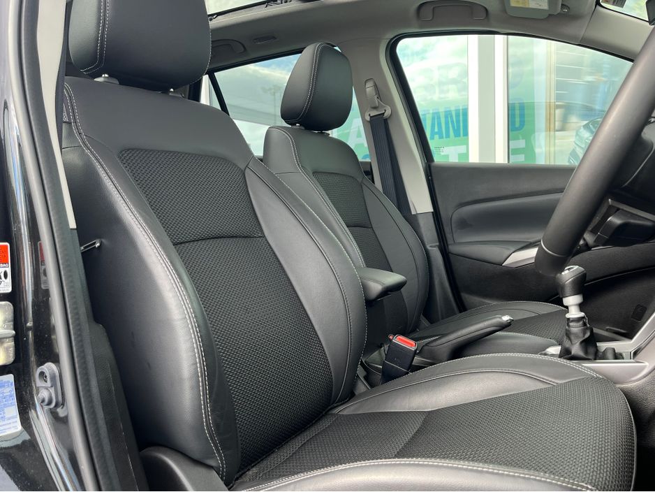 Suzuki Sx4 S-cross 0.0 1.4 B/JET MILD HYB Hatchback Petrol Black