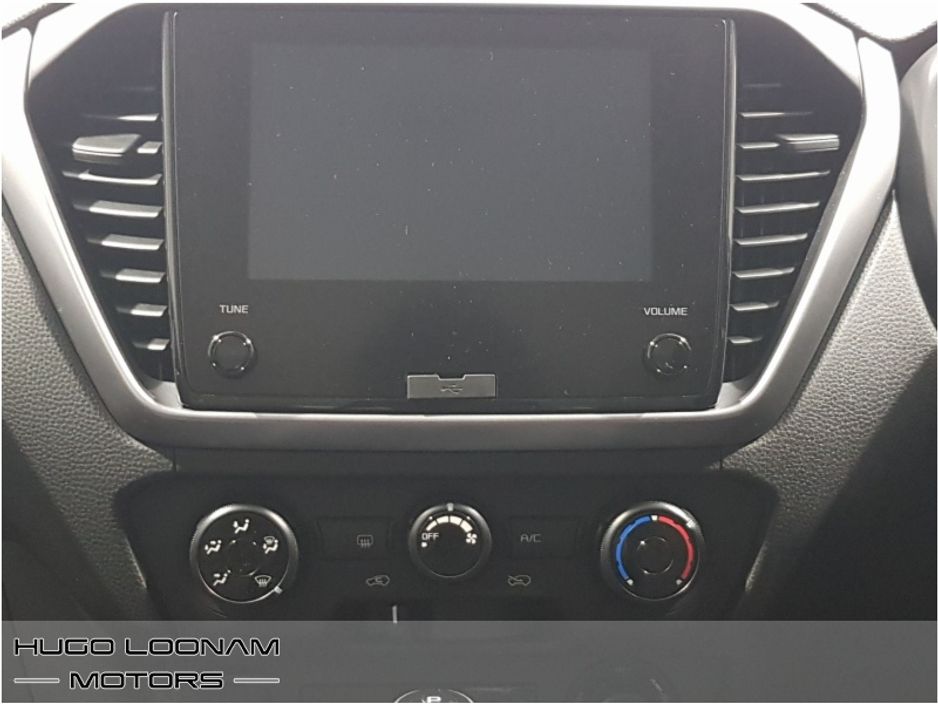 Isuzu D-Max 0.0 LS Doublecab Auto Pickup Diesel White