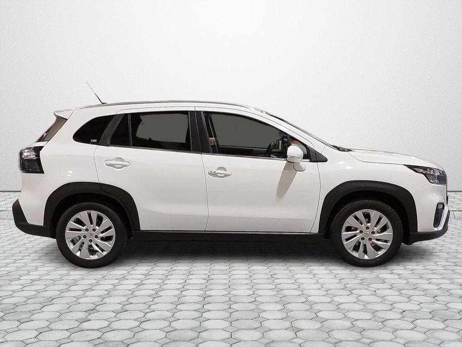 Suzuki Sx4 S-cross 0.0 SX4 S-CROSS 1.4 BOOSTERJET MIL Hatchback Petrol White