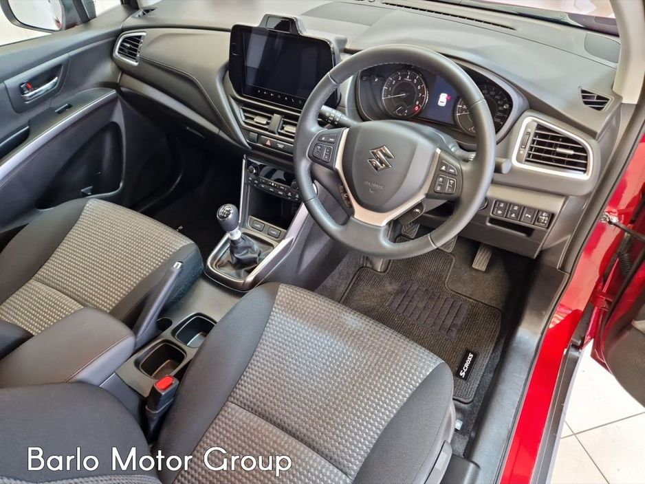 Suzuki S-Cross 0.0 S-Cross 1.4 Mild Hybrid Motion MT Hatchback Hybrid Red