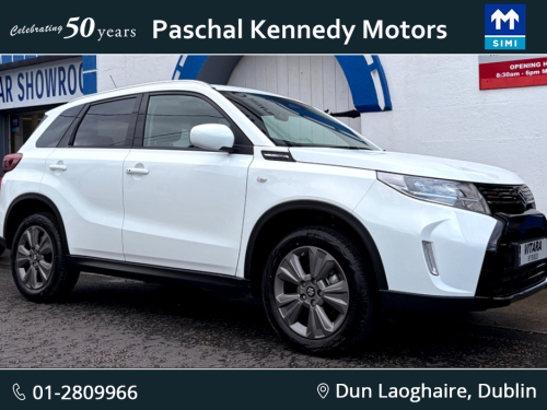 Suzuki Vitara 0.0 MOTION  AUTOMATIC  HYBRID UP TO  10 YEARS WARRANTY SUV Hybrid White