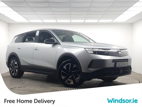 Vauxhall Grandland 0.0 GS 136 bhp Hybrid SUV Hybrid Silver