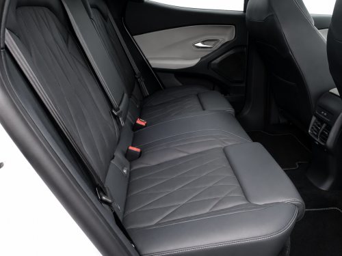 Ford Explorer Premium 77kWh Extended Range RWD MPV Electric White