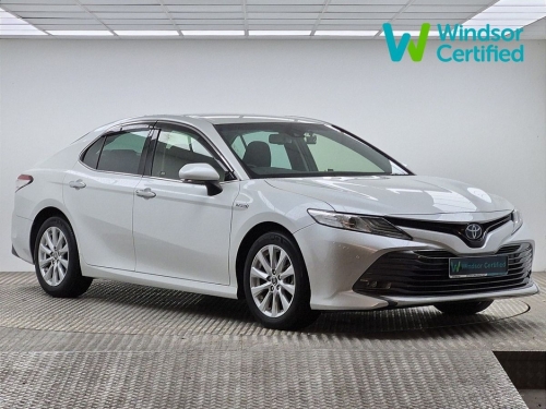 Toyota Camry 0.0 G Model Saloon Hybrid White